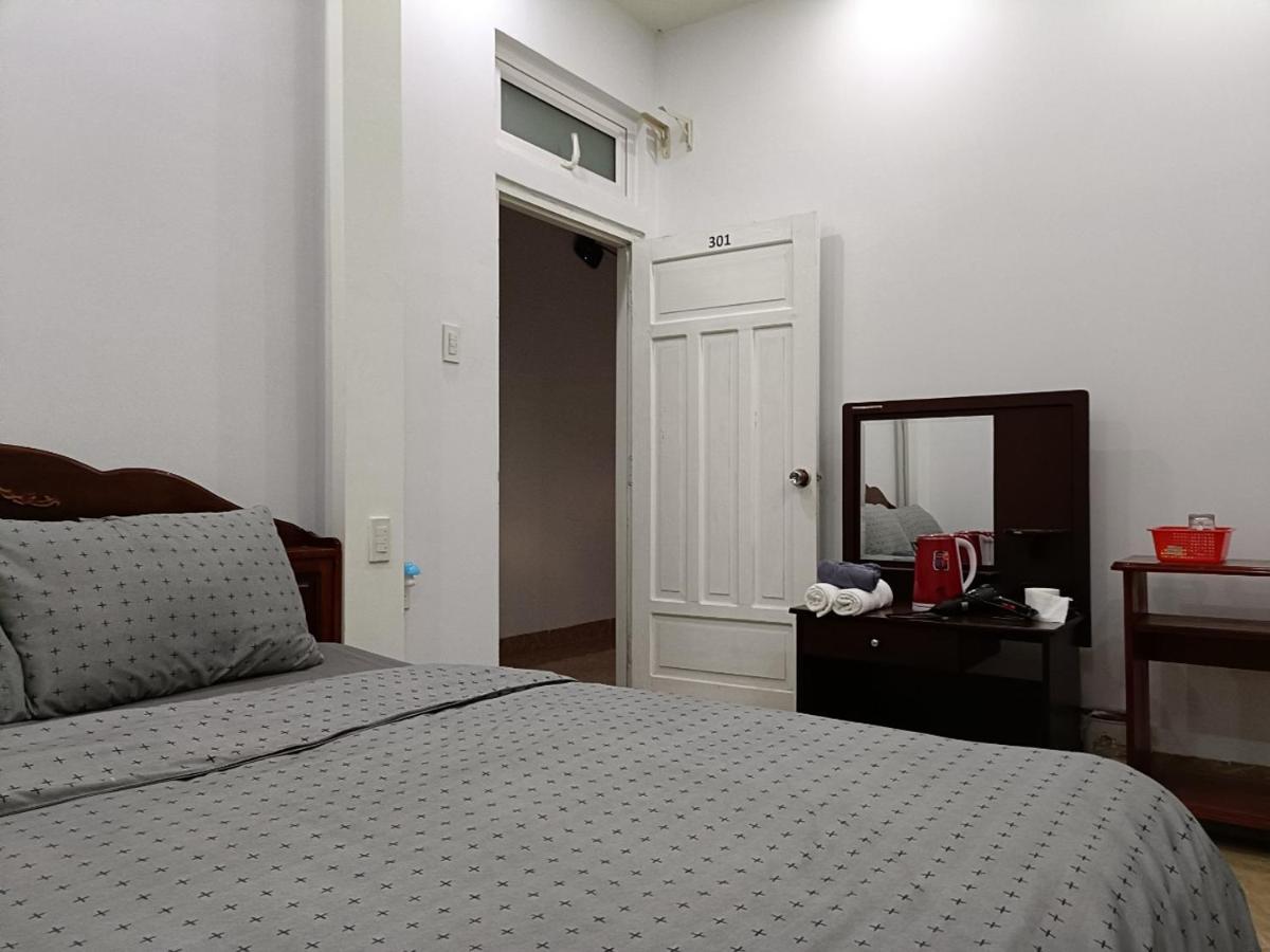Grey House Hotel Да Лат Екстериор снимка