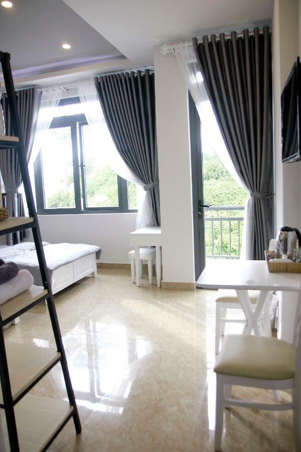Grey House Hotel Да Лат Екстериор снимка